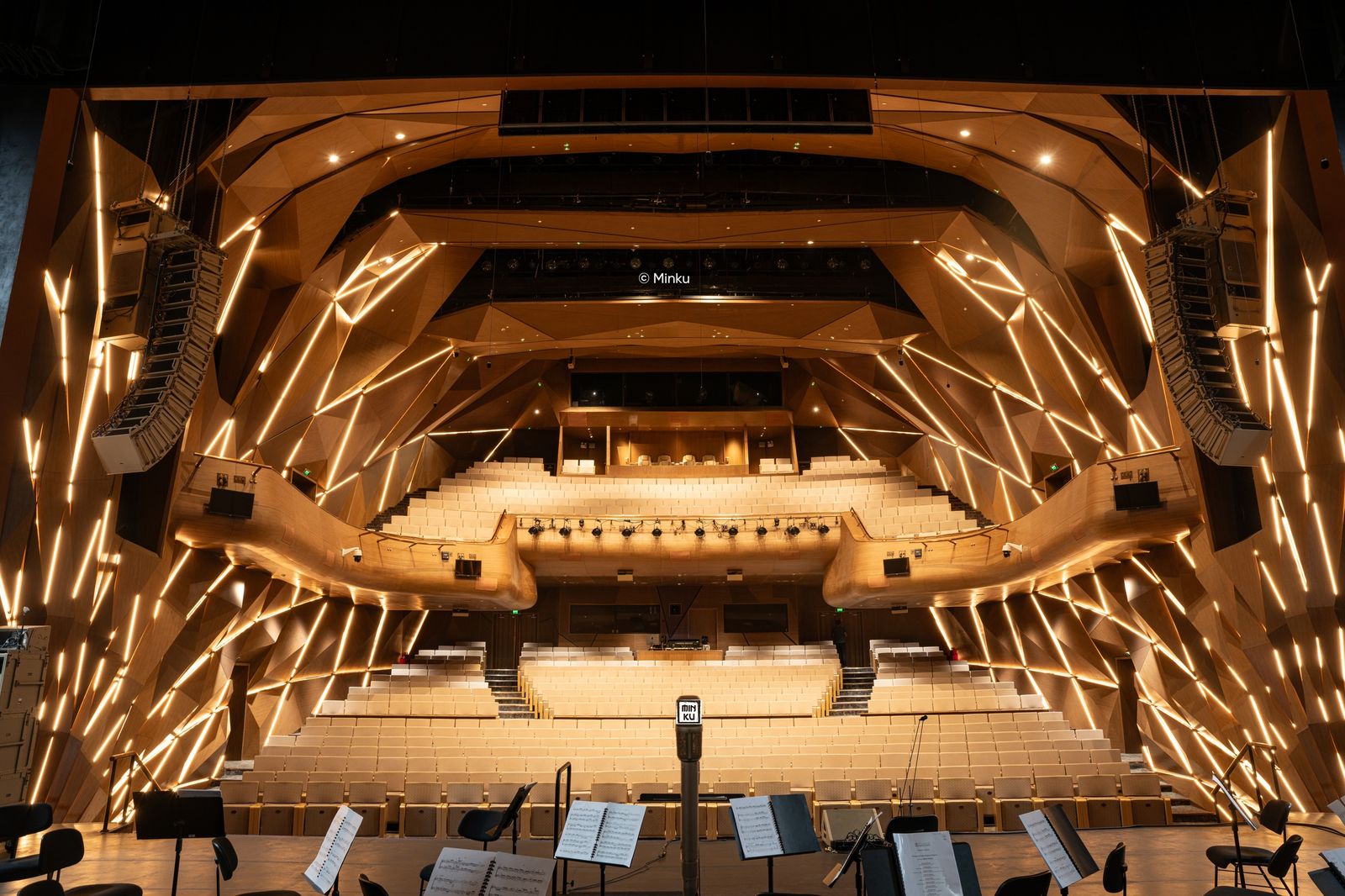 Hồ Gươm Opera Theater – 01