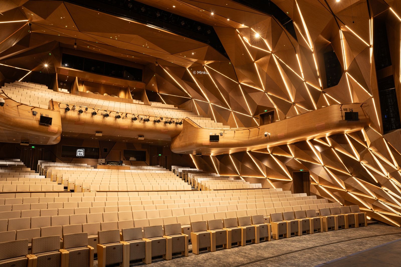 Hồ Gươm Opera Theater – 02