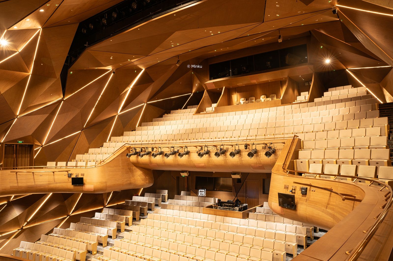 Hồ Gươm Opera Theater – 04